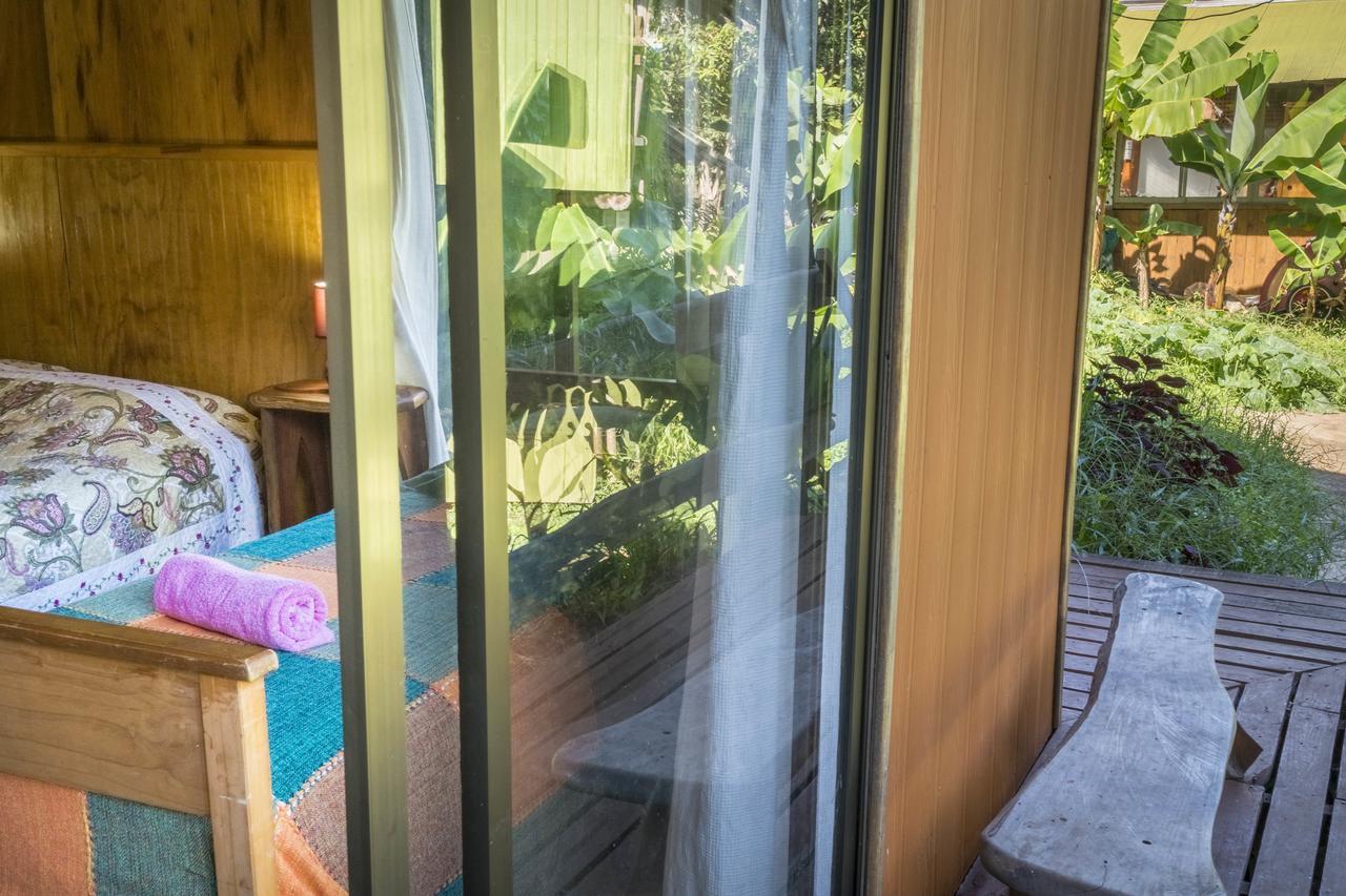 Cabanas Vaimihi ハンガ・ロア エクステリア 写真